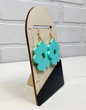 Load image into Gallery viewer, Boho Flower Dangle Earrings | Trendy Earrings